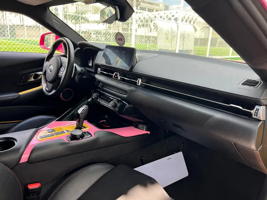 Toyota Supra — миниатюра 11