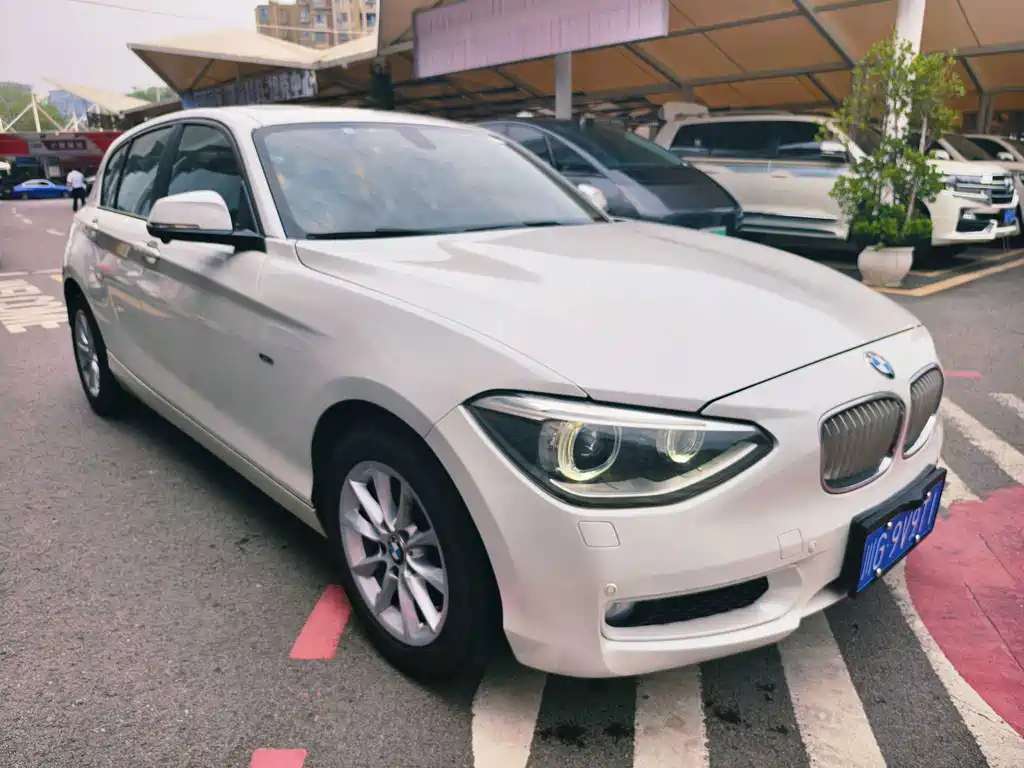 BMW 1 Series (Import) — миниатюра 3
