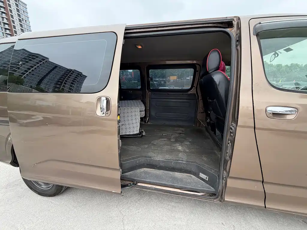Foton Maverick E — миниатюра 8