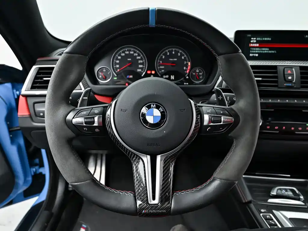 BMW M4 — миниатюра 9