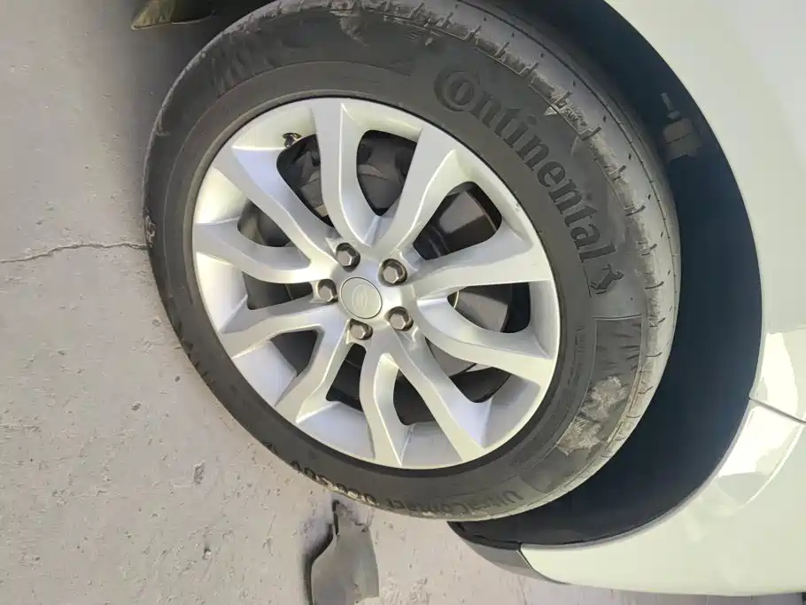 Land Rover Sport — миниатюра 6
