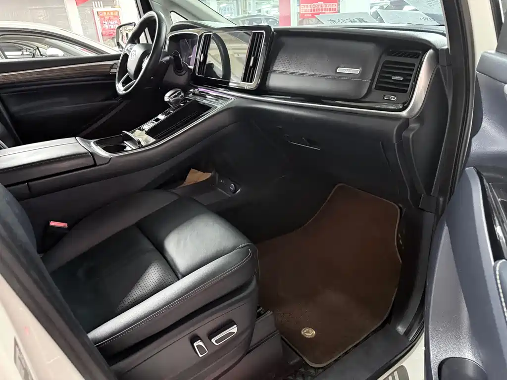 GAC Motor Trumpchi M8 — миниатюра 21