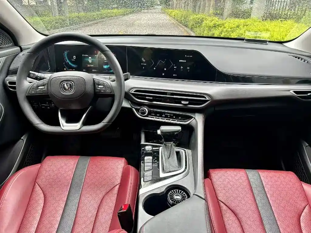 Changan Eado — миниатюра 8