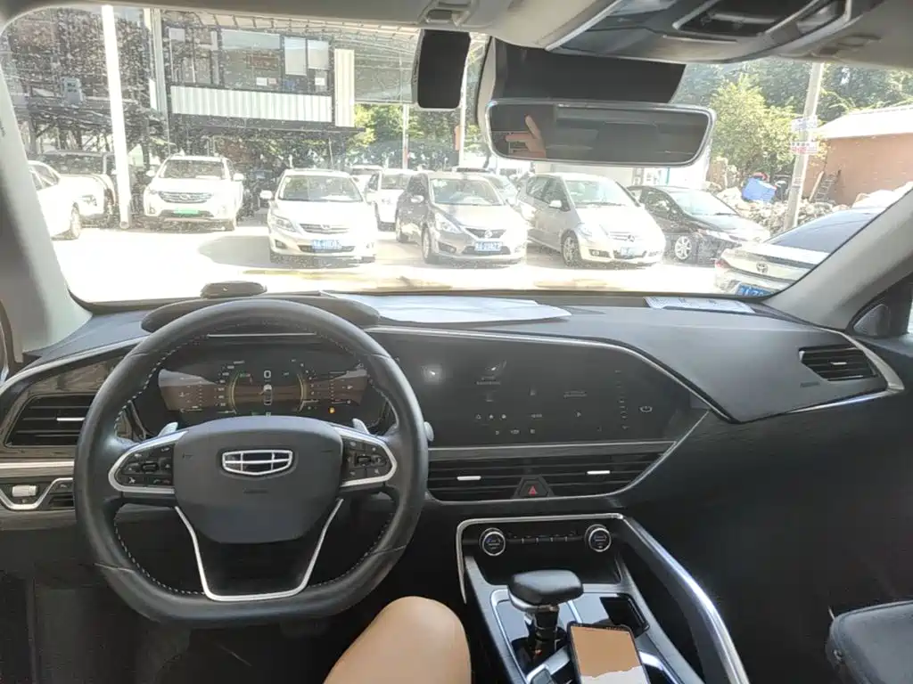 Geely Xingyue — миниатюра 10
