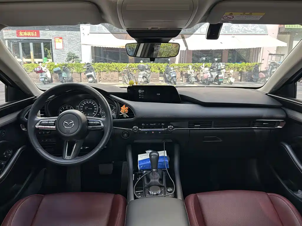 Mazda 3 Axela — миниатюра 6