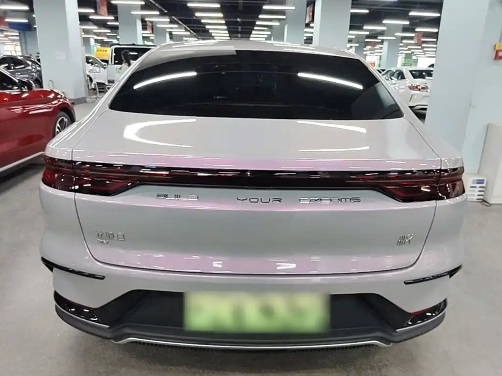 BYD Han — миниатюра 6
