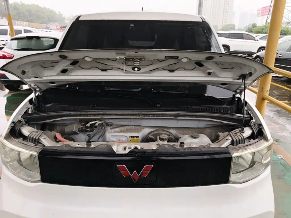 Wuling MINIEV — миниатюра 20