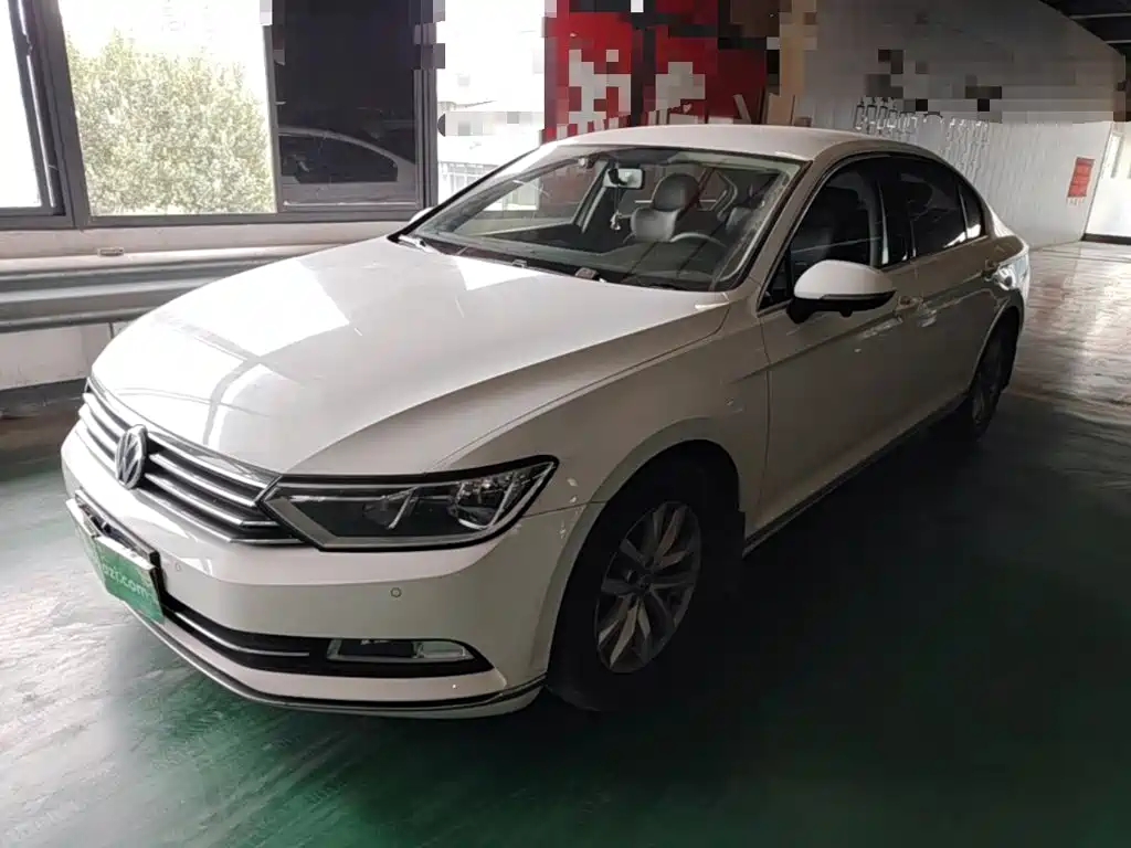 Volkswagen Magotan — миниатюра 2