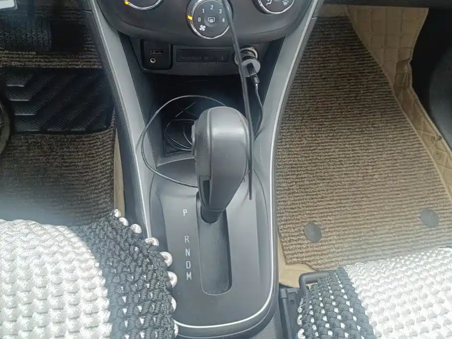 Chevrolet Trax — миниатюра 16