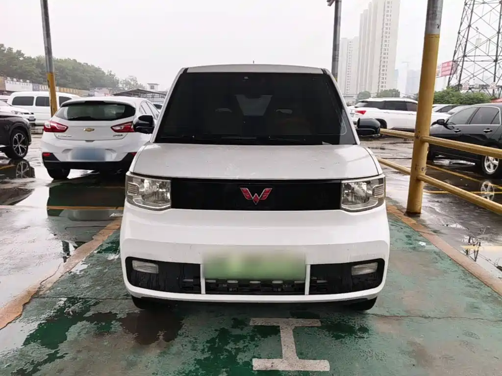 Wuling MINIEV — миниатюра 3