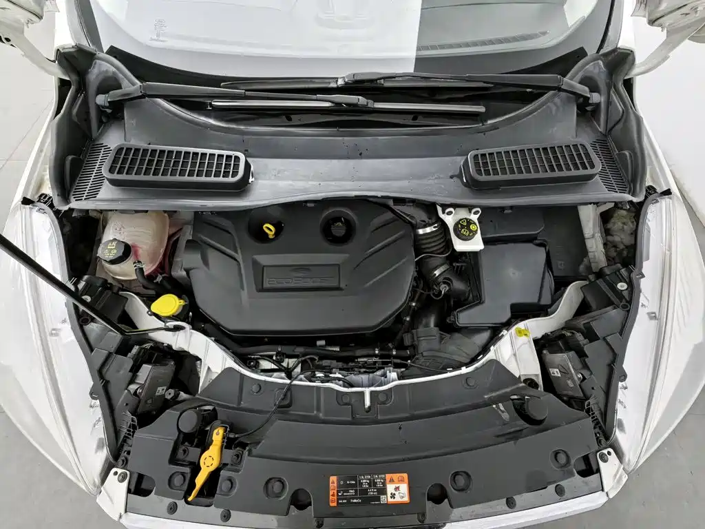 Ford Kuga — миниатюра 6