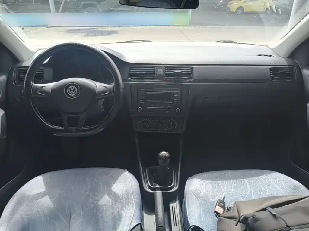 Volkswagen Santana — миниатюра 14