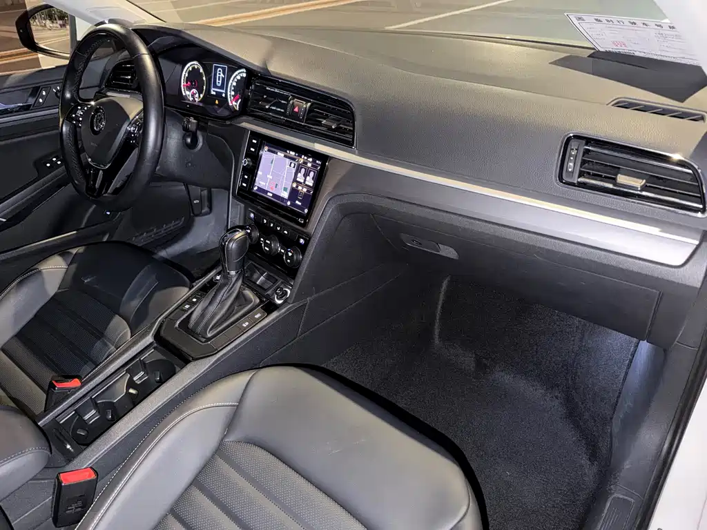 Volkswagen Lamando — миниатюра 10