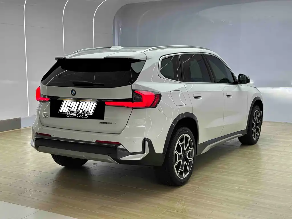 BMW X1 — миниатюра 4