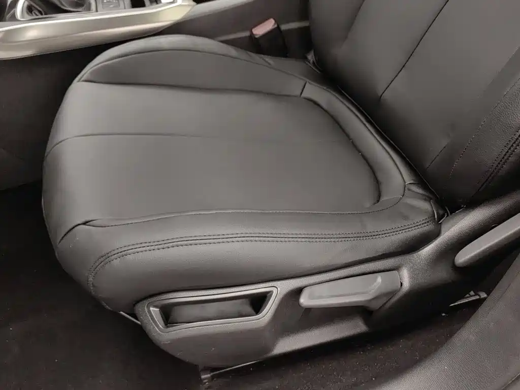 Peugeot 408 — миниатюра 20