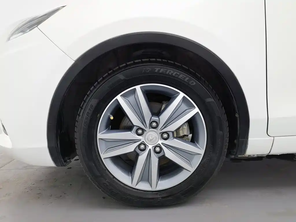 Changan Eado XT — миниатюра 17