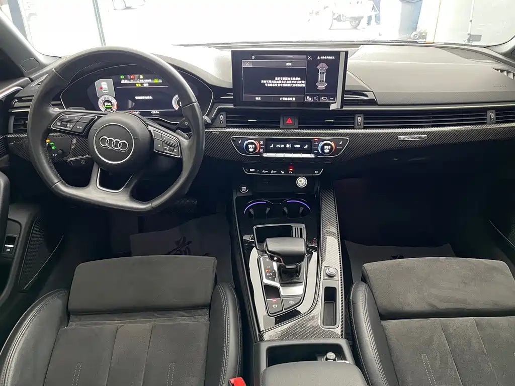 Audi A4L — миниатюра 24