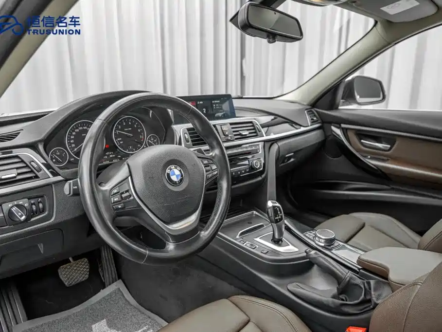 BMW 3 Series — миниатюра 12