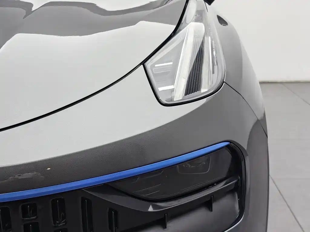 Lynk & Co 05 — миниатюра 7