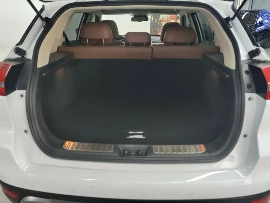 Geely Boyue — миниатюра 4