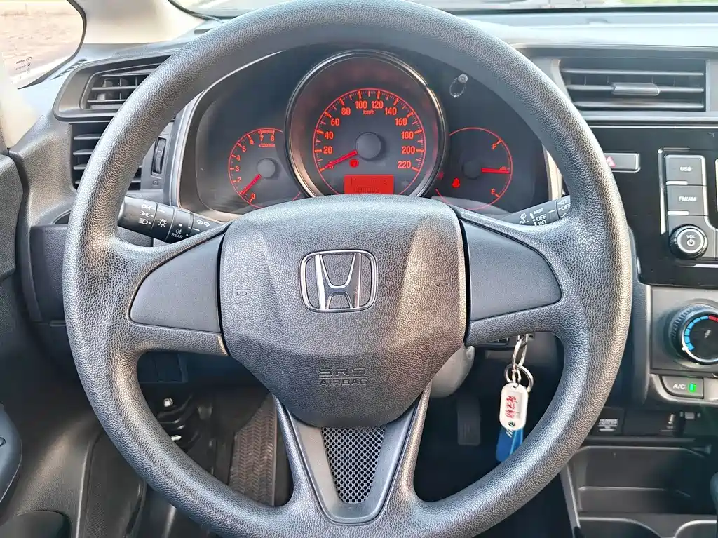 Honda Fit — миниатюра 20