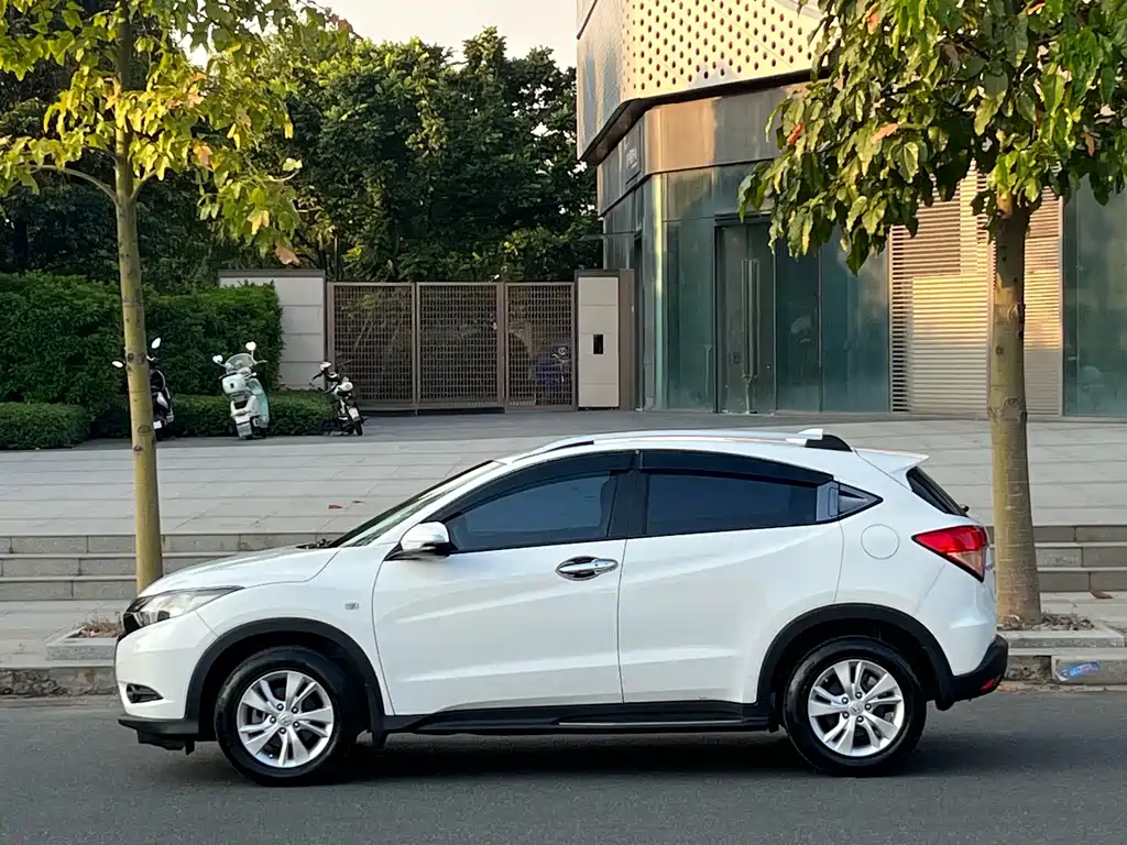 Honda Vezel — миниатюра 7