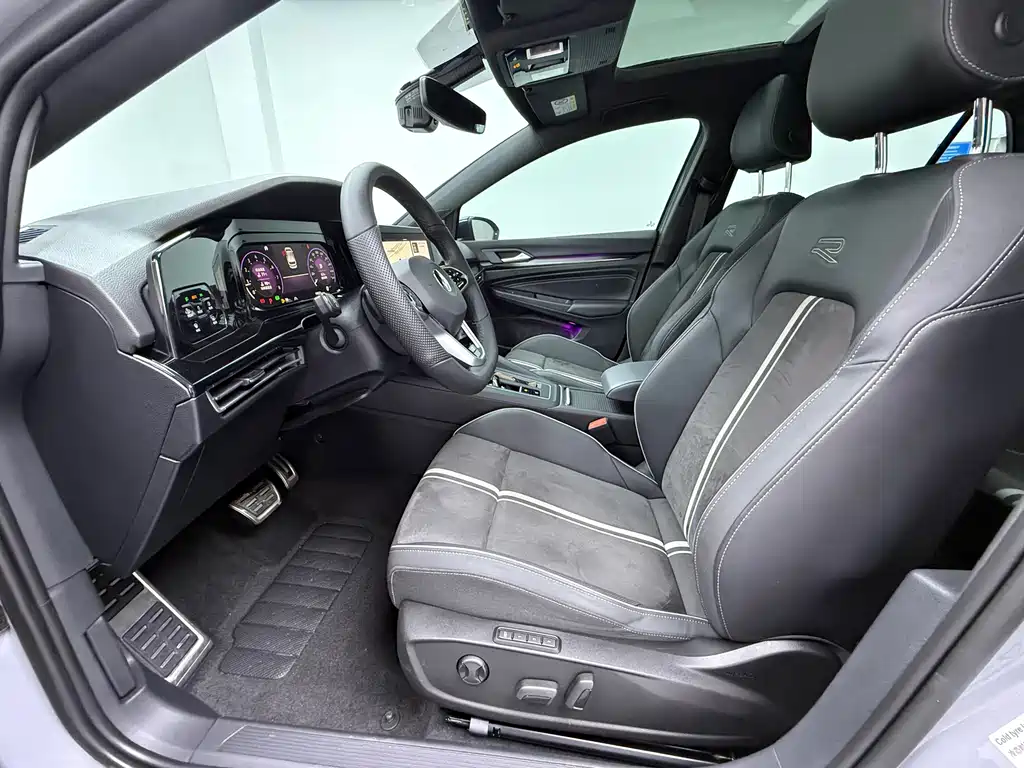 Volkswagen Golf — миниатюра 6