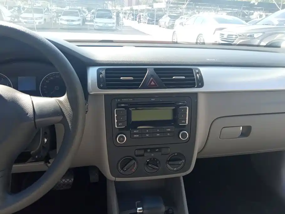 Volkswagen Bora — миниатюра 13