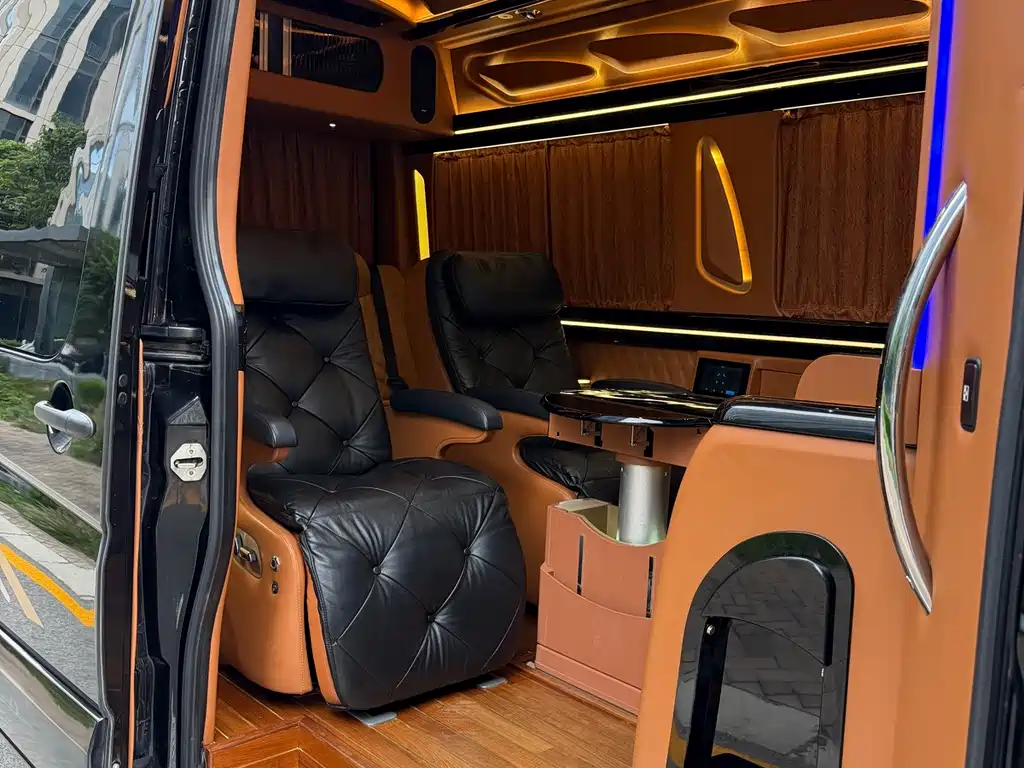 Mercedes-Benz Sprinter — миниатюра 13