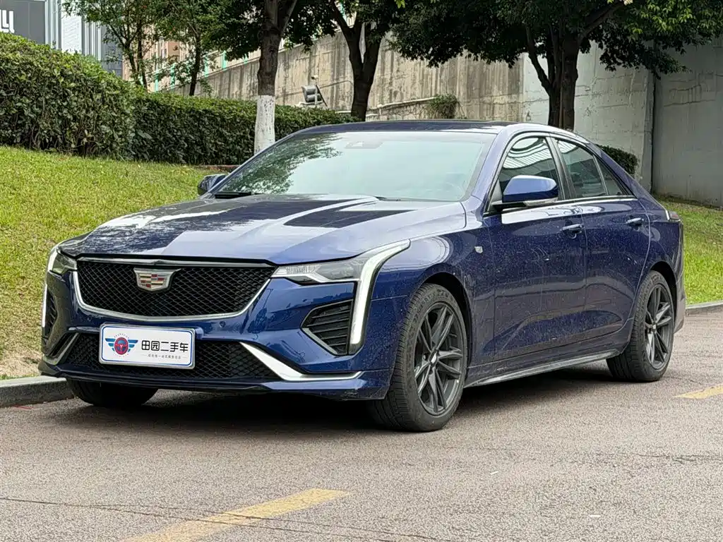 Cadillac CT4 2024