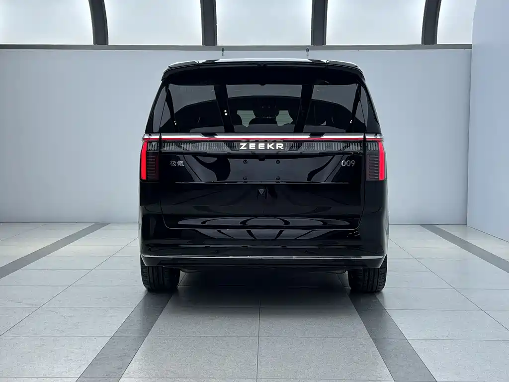 ZEEKR EXTREME KRYPTON 009
