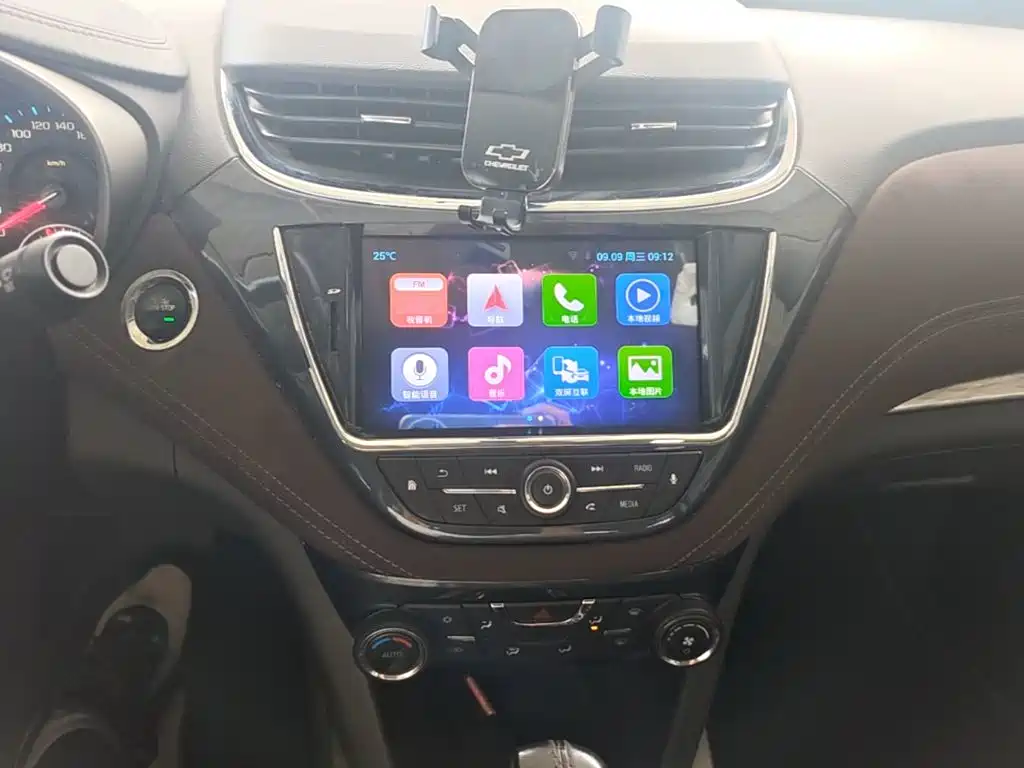Chevrolet Malibu — миниатюра 13