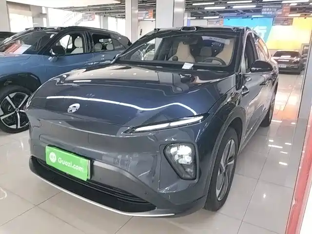 NIO EC7