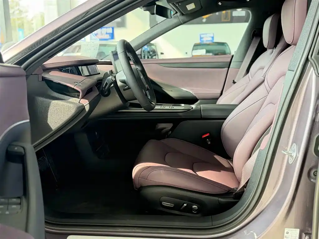 XIAOMI CAR XIAOMI SU7