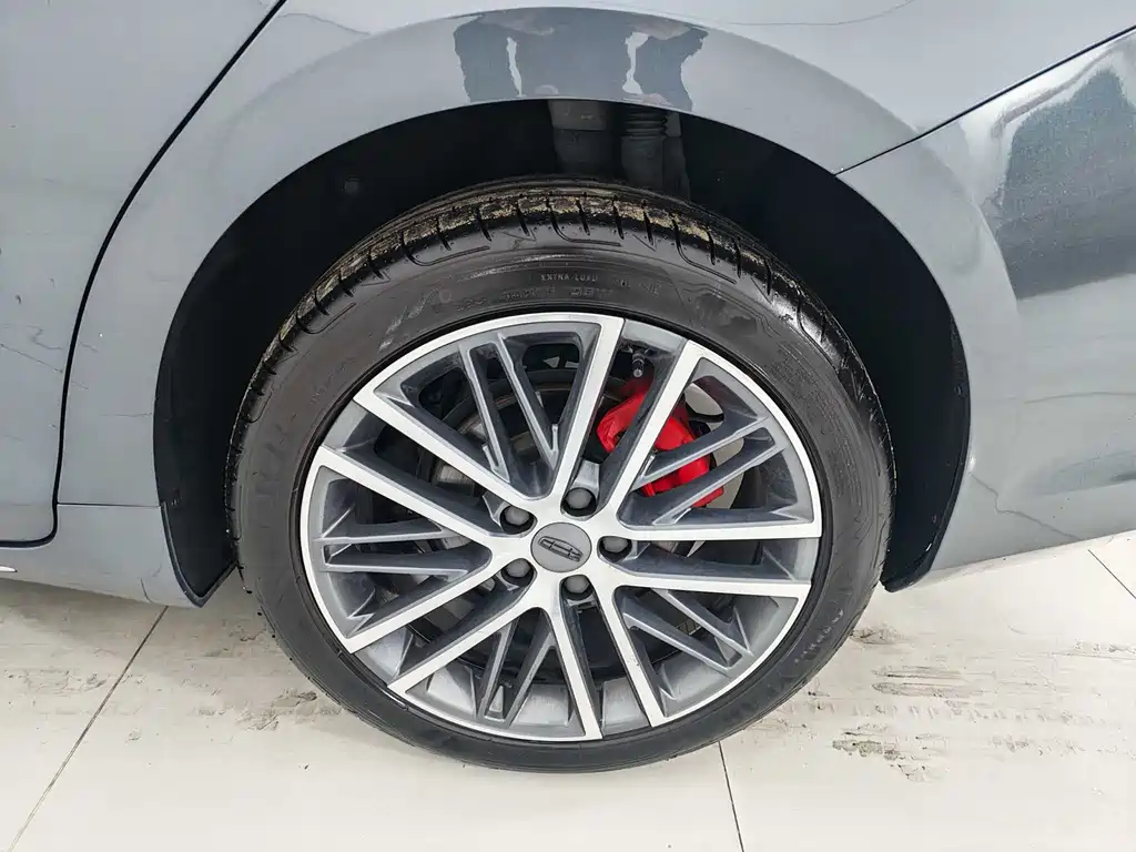 GEELY AUTOMOBILE XINGRUI