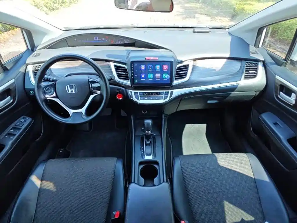 Honda Jade — миниатюра 5