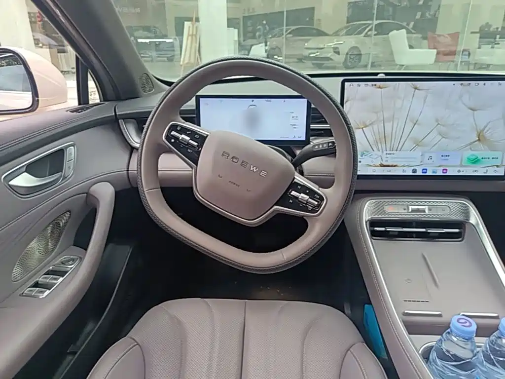 Roewe M7 DMH — миниатюра 15