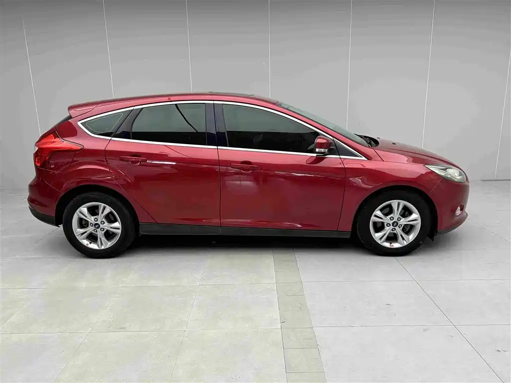Ford Focus — миниатюра 3