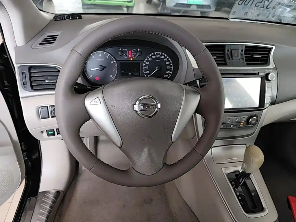 Nissan Sylphy — миниатюра 11