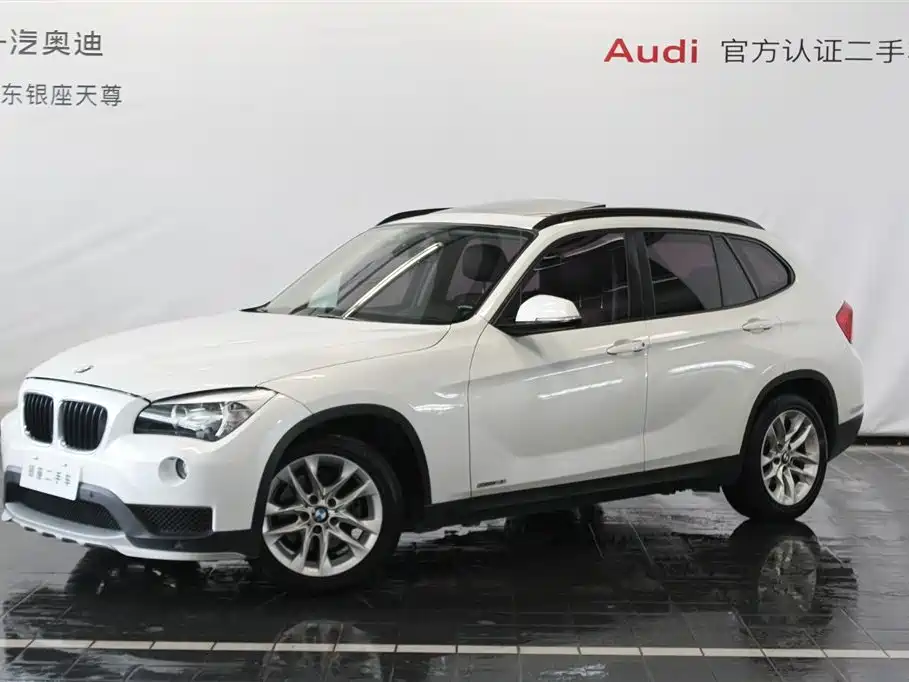 BMW X1 2015 sDrive18i Fashion Premium Class Edition