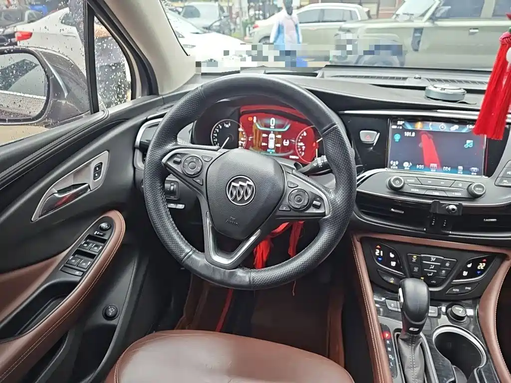 Buick Envision Plus — миниатюра 11