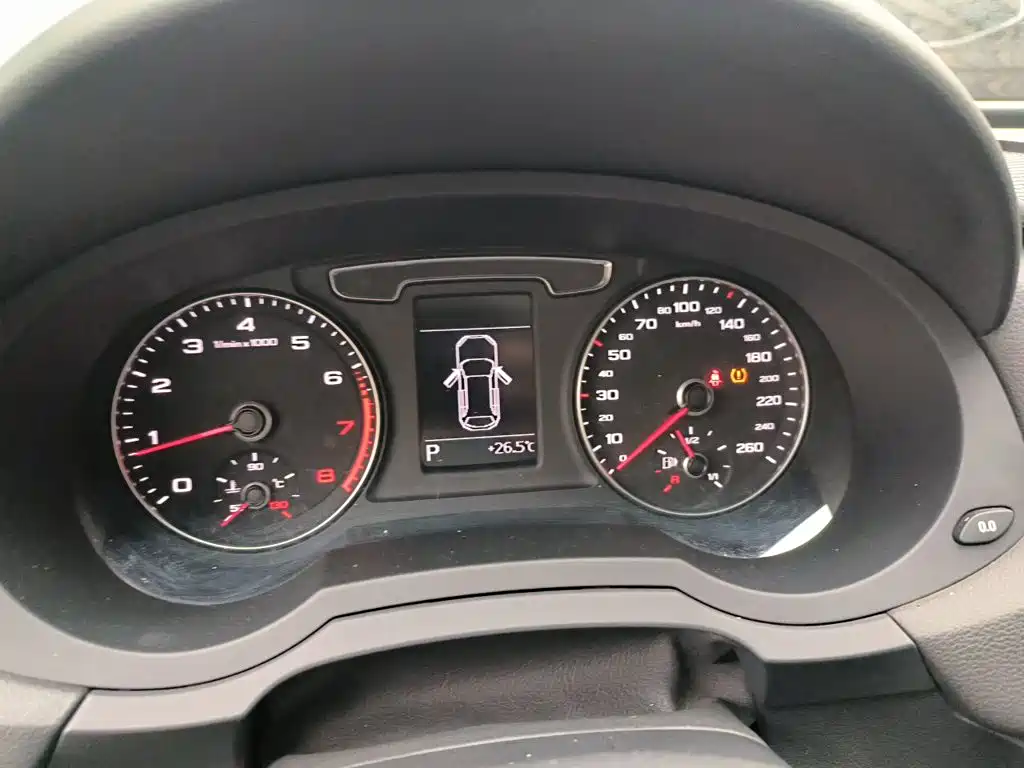 Audi Q3 — миниатюра 12