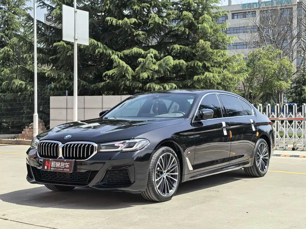 BMW 5 Series 2023