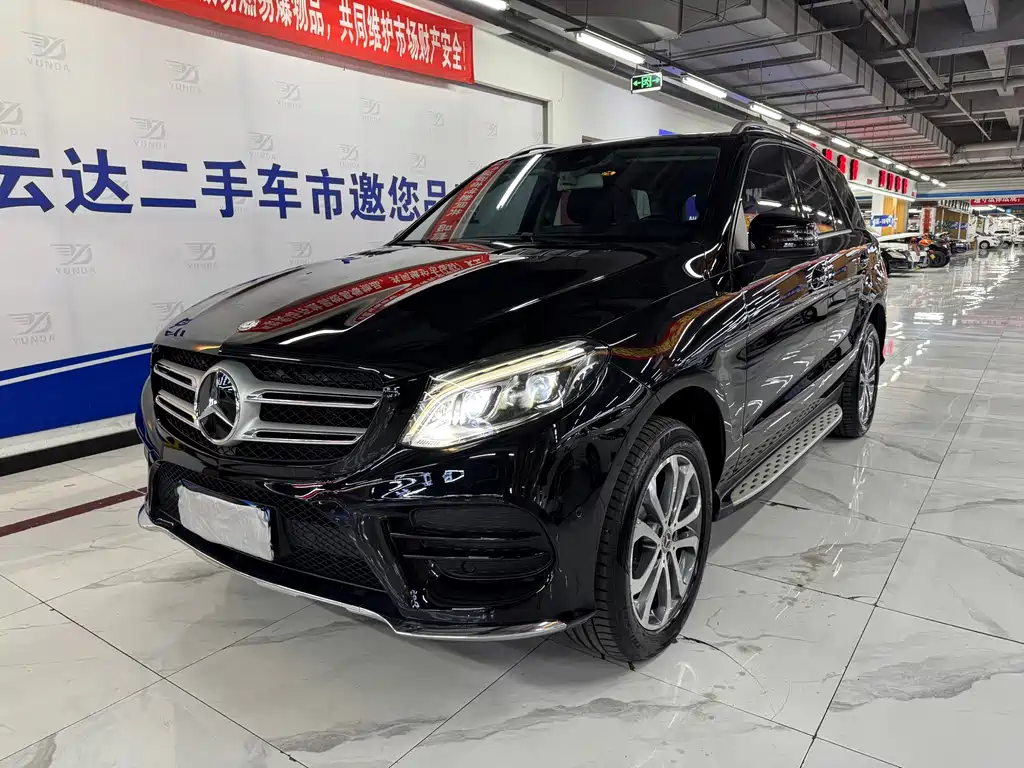 Mercedes-Benz GLE (Import) — миниатюра 2
