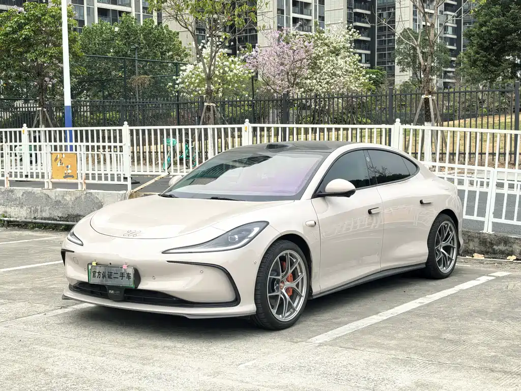 ZHIJI AUTOMOBILE ZHIJI L6