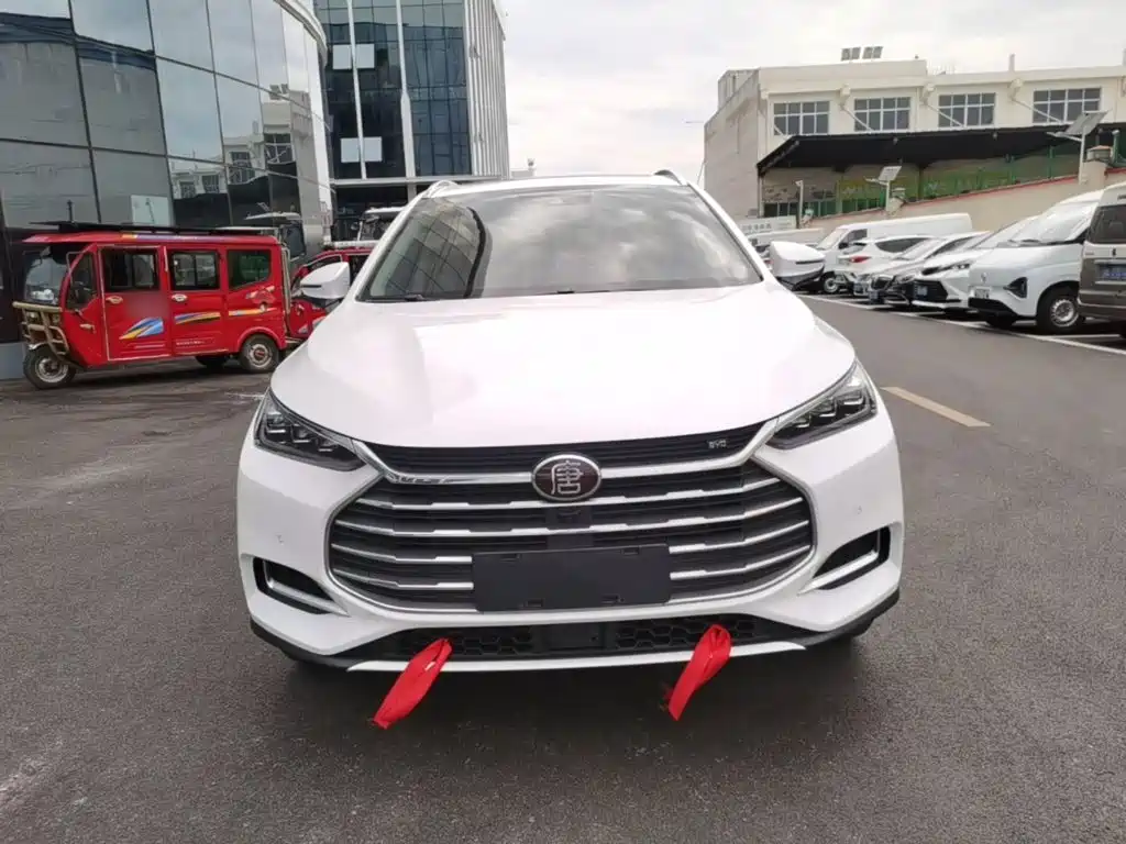 BYD Tang — миниатюра 3