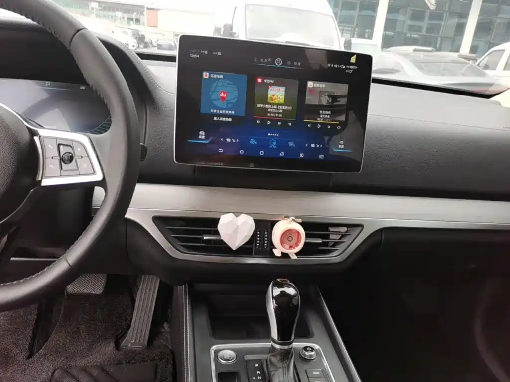 BYD Tang — миниатюра 13