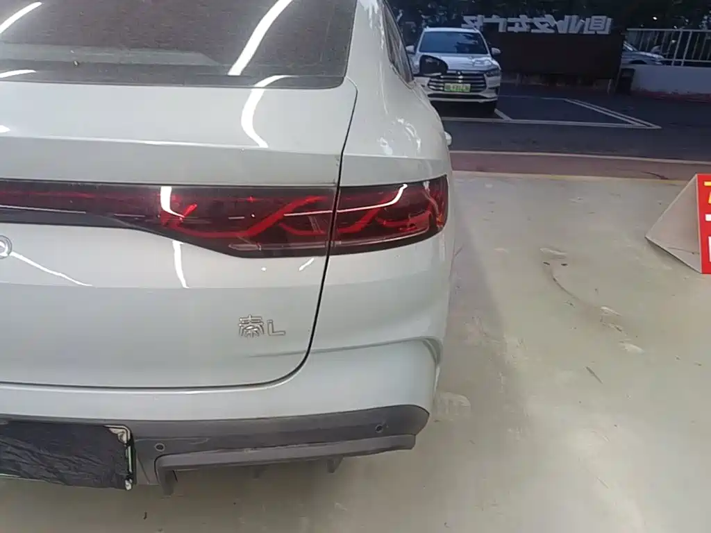BYD Qin L — миниатюра 8