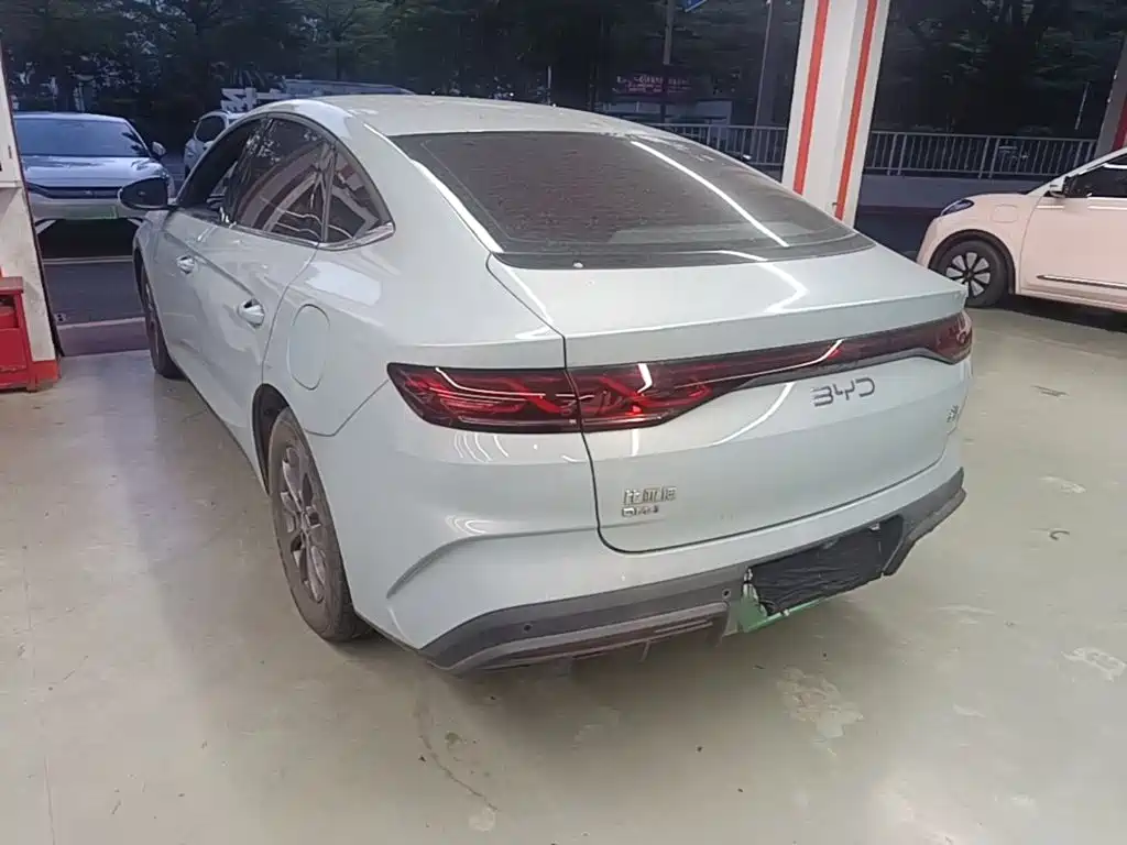 BYD Qin L — миниатюра 5