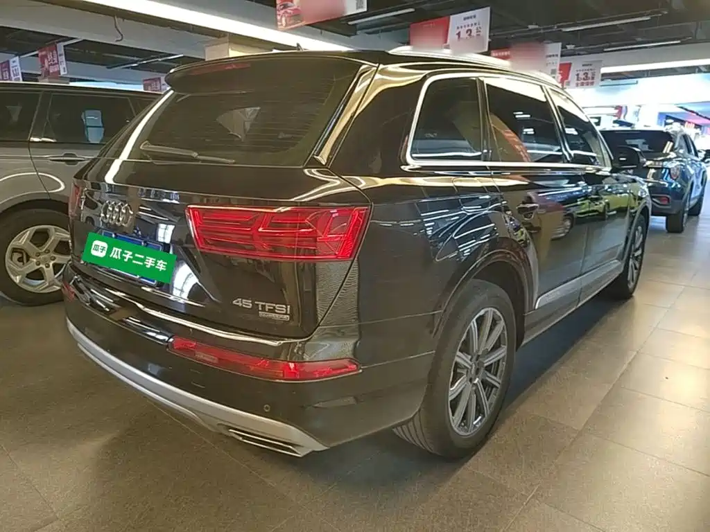 Audi Q7 — миниатюра 7